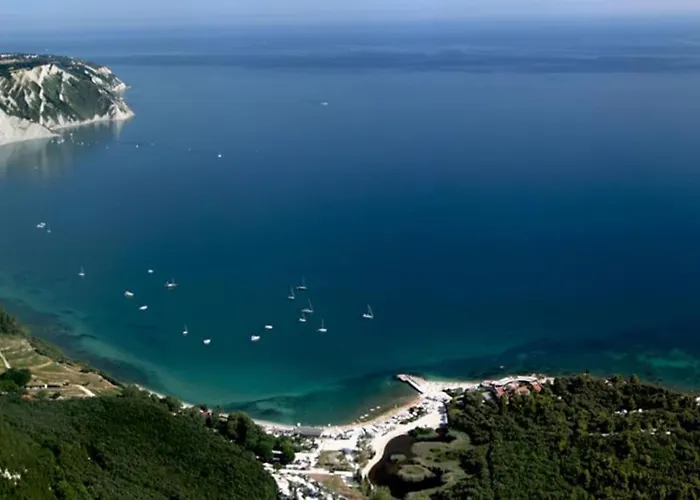 Il Ciliegio - House With Garden & Wonderful View Pietra la Croce